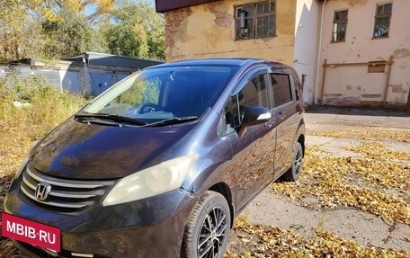 Honda Freed I, 2008 год, 650 000 рублей, 2 фотография