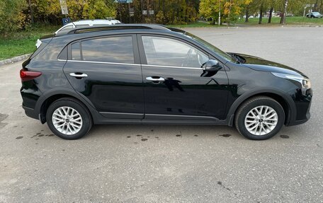 KIA Rio IV, 2021 год, 1 870 000 рублей, 2 фотография