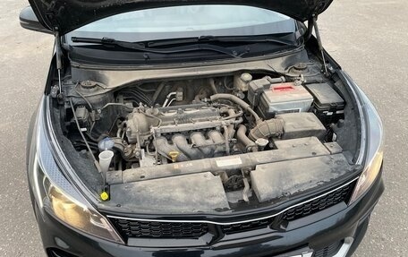 KIA Rio IV, 2021 год, 1 870 000 рублей, 3 фотография