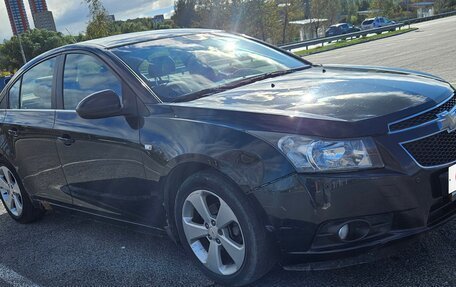 Chevrolet Cruze II, 2010 год, 650 000 рублей, 2 фотография