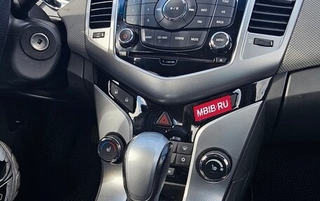 Chevrolet Cruze II, 2010 год, 650 000 рублей, 9 фотография