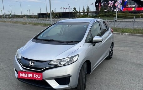 Honda Fit III, 2014 год, 1 090 000 рублей, 5 фотография