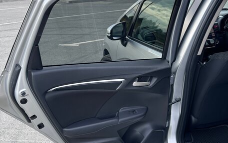 Honda Fit III, 2014 год, 1 090 000 рублей, 17 фотография