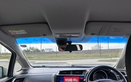 Honda Fit III, 2014 год, 1 090 000 рублей, 24 фотография