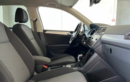 Volkswagen Tiguan II, 2021 год, 2 295 000 рублей, 9 фотография
