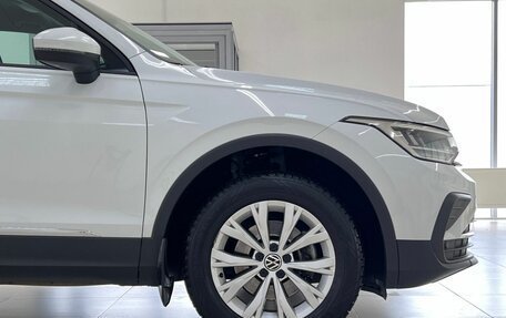 Volkswagen Tiguan II, 2021 год, 2 295 000 рублей, 16 фотография