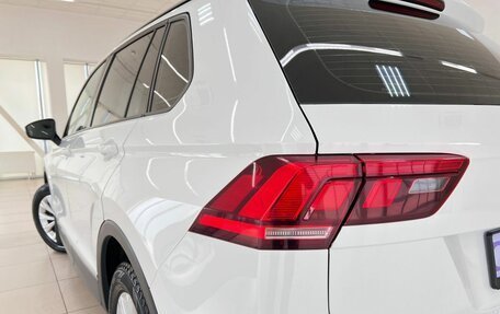 Volkswagen Tiguan II, 2021 год, 2 295 000 рублей, 19 фотография