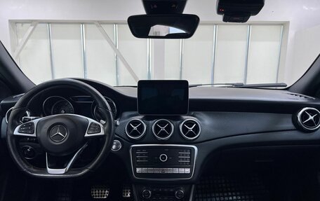 Mercedes-Benz GLA, 2017 год, 1 700 000 рублей, 13 фотография
