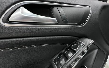 Mercedes-Benz GLA, 2017 год, 1 700 000 рублей, 27 фотография