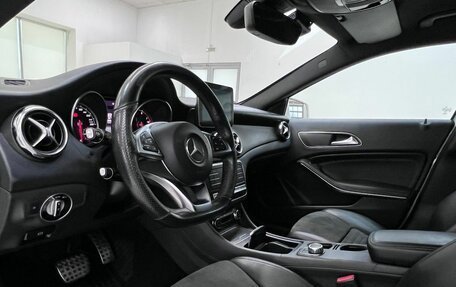Mercedes-Benz GLA, 2017 год, 1 700 000 рублей, 28 фотография