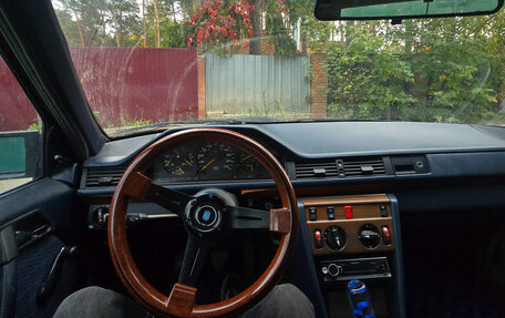 Mercedes-Benz W124, 1988 год, 280 000 рублей, 4 фотография