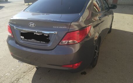 Hyundai Solaris II рестайлинг, 2014 год, 700 000 рублей, 3 фотография