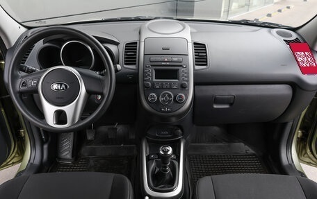 KIA Soul I рестайлинг, 2013 год, 990 000 рублей, 13 фотография