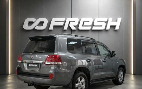 Toyota Land Cruiser 200, 2010 год, 3 100 000 рублей, 2 фотография