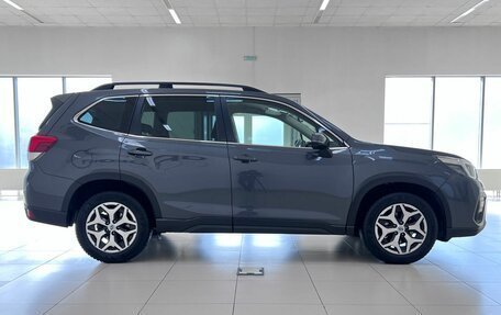 Subaru Forester, 2020 год, 2 840 000 рублей, 4 фотография