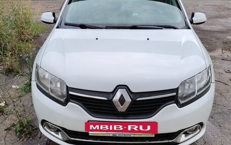 Renault Logan II, 2014 год, 650 000 рублей, 2 фотография