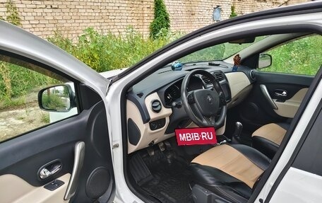 Renault Logan II, 2014 год, 650 000 рублей, 7 фотография