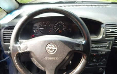Opel Zafira A рестайлинг, 2000 год, 280 000 рублей, 14 фотография