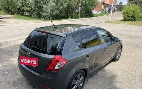 KIA cee'd I рестайлинг, 2011 год, 855 000 рублей, 3 фотография