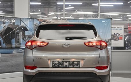 Hyundai Tucson III, 2016 год, 1 599 000 рублей, 5 фотография