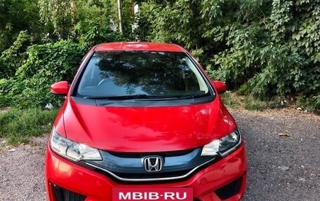 Honda Fit III, 2014 год, 750 000 рублей, 2 фотография