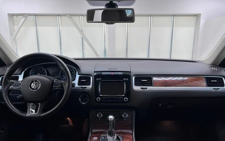 Volkswagen Touareg III, 2012 год, 2 350 000 рублей, 13 фотография