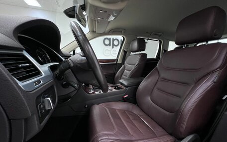 Volkswagen Touareg III, 2012 год, 2 350 000 рублей, 10 фотография