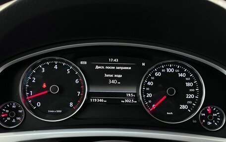 Volkswagen Touareg III, 2012 год, 2 350 000 рублей, 14 фотография