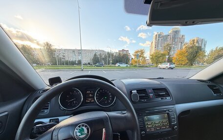 Skoda Yeti I рестайлинг, 2012 год, 700 000 рублей, 31 фотография