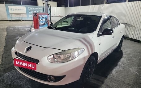Renault Fluence I, 2012 год, 630 000 рублей, 2 фотография