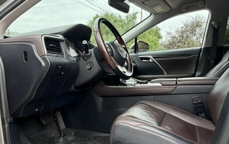 Lexus RX IV рестайлинг, 2017 год, 3 150 000 рублей, 9 фотография