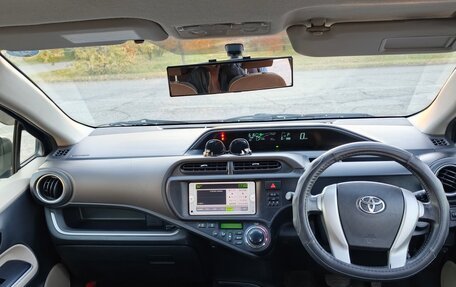 Toyota Aqua I, 2014 год, 749 000 рублей, 9 фотография