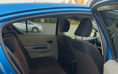 Toyota Aqua I, 2014 год, 749 000 рублей, 8 фотография