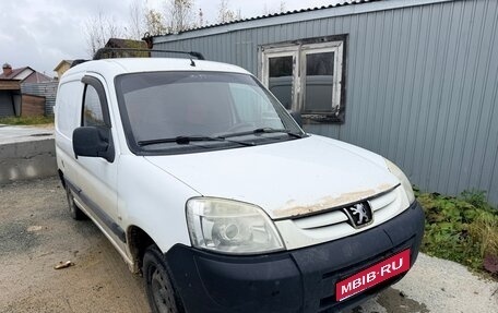 Peugeot Partner II рестайлинг 2, 2007 год, 200 000 рублей, 1 фотография
