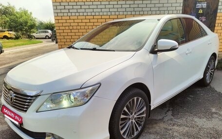 Toyota Camry, 2014 год, 1 250 000 рублей, 5 фотография