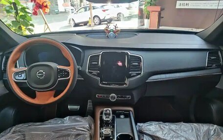 Volvo XC90 II рестайлинг, 2023 год, 7 251 637 рублей, 7 фотография