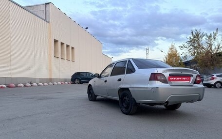 Daewoo Nexia I рестайлинг, 2011 год, 100 000 рублей, 3 фотография