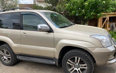 Toyota Land Cruiser Prado 120 рестайлинг, 2006 год, 1 250 000 рублей, 8 фотография