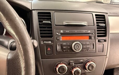 Nissan Tiida, 2013 год, 900 000 рублей, 13 фотография