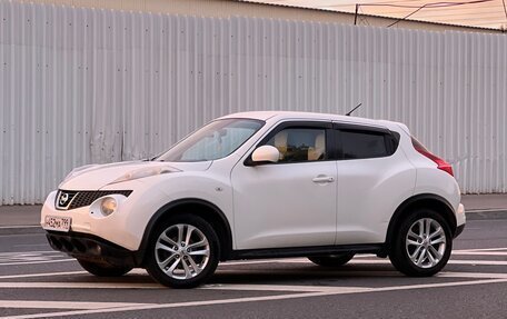 Nissan Juke II, 2013 год, 880 000 рублей, 2 фотография