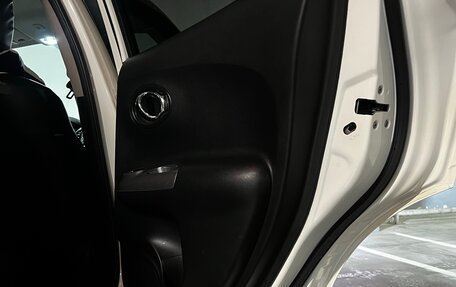 Nissan Juke II, 2013 год, 880 000 рублей, 30 фотография