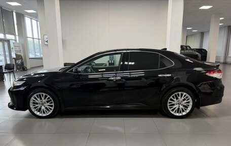 Toyota Camry, 2019 год, 2 590 000 рублей, 2 фотография