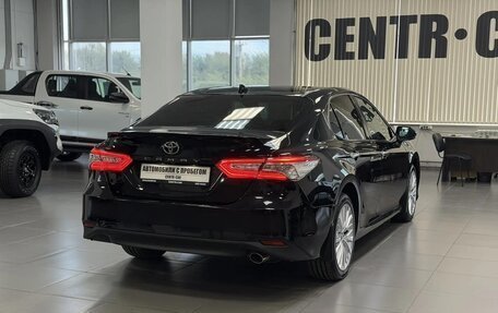 Toyota Camry, 2019 год, 2 590 000 рублей, 5 фотография
