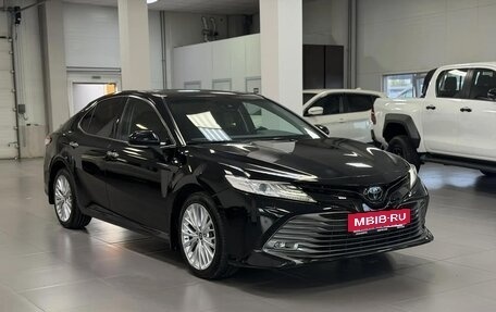 Toyota Camry, 2019 год, 2 590 000 рублей, 7 фотография