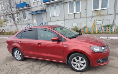 Volkswagen Polo VI (EU Market), 2012 год, 1 050 000 рублей, 3 фотография