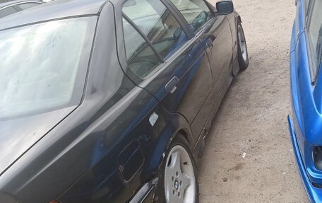 BMW 3 серия, 1993 год, 210 000 рублей, 5 фотография