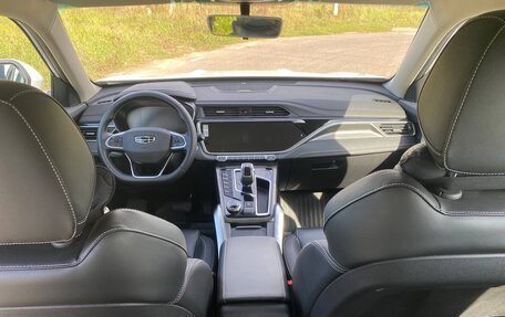 Geely Atlas, 2024 год, 1 980 000 рублей, 9 фотография