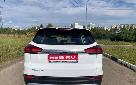 Geely Atlas, 2024 год, 1 980 000 рублей, 19 фотография