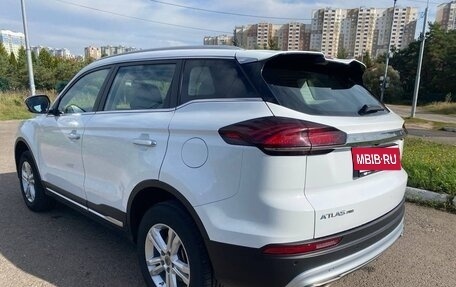 Geely Atlas, 2024 год, 1 980 000 рублей, 18 фотография
