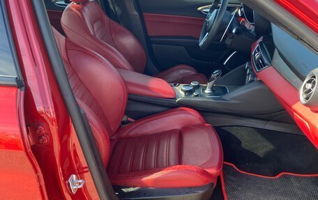 Alfa Romeo Giulia II, 2017 год, 3 000 000 рублей, 7 фотография